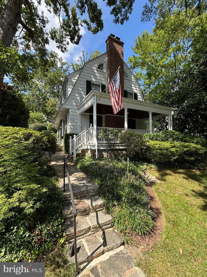 Property Photo:  312 Tunbridge Road  MD 21212 
