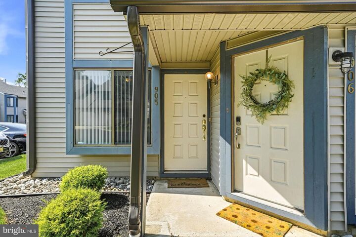 Property Photo: 905 Chesterwood Court NJ 08053