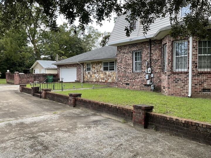 Property Photo: 1617 Emanuel St. SC 29440