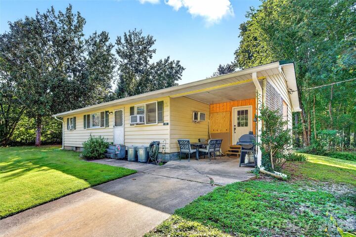 Property Photo: 55 Edwards Drive NC 28761
