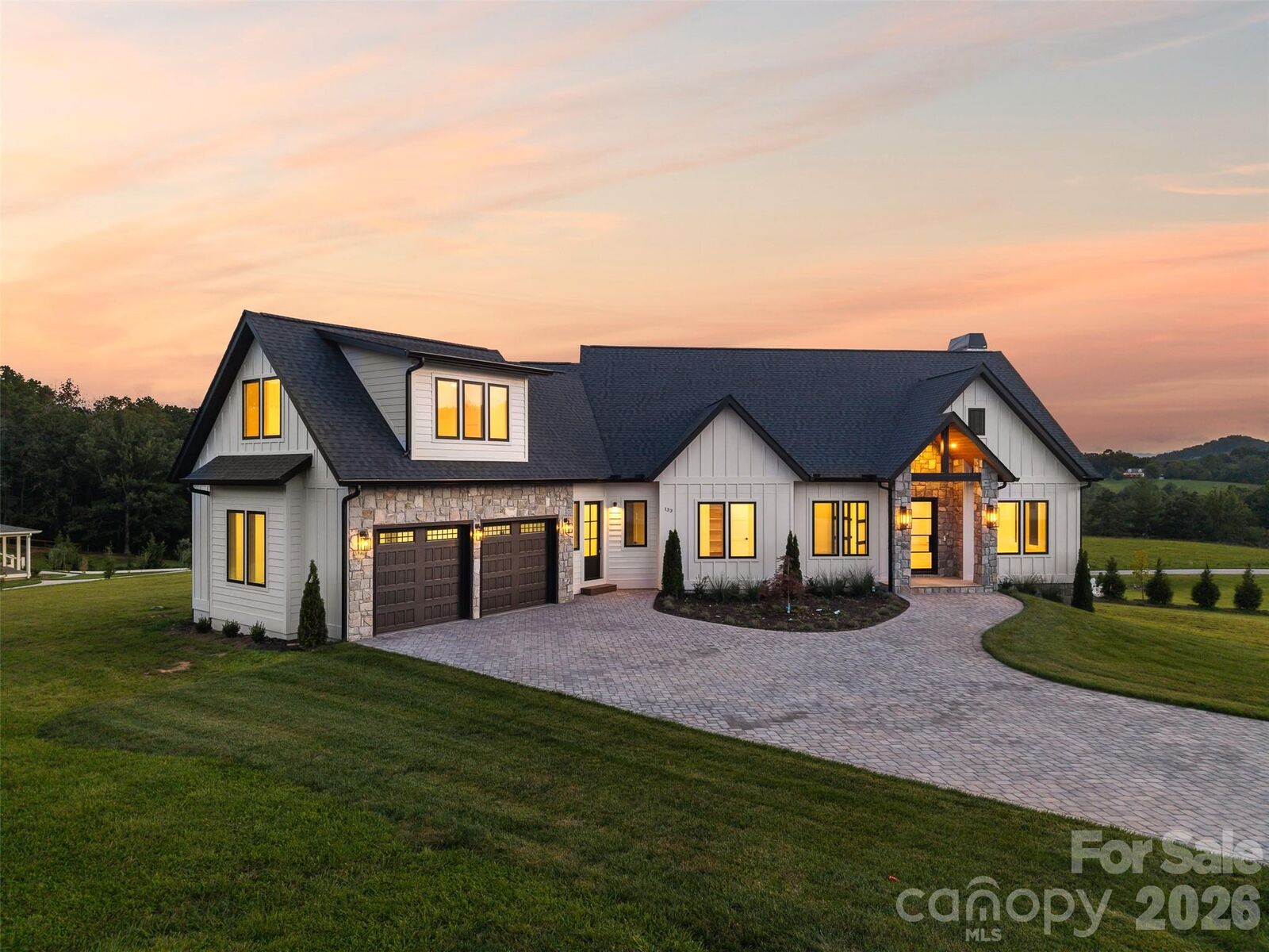 Property Photo: 133 Golden Pasture Drive NC 28732