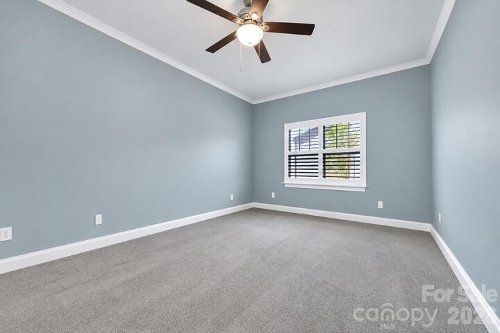 Property Photo: 94 Foxden Drive 101 NC 28732