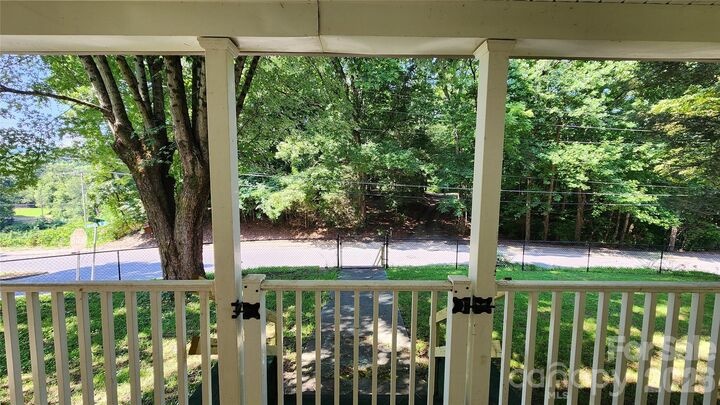Property Photo: 844 Connahetta Street NC 28906