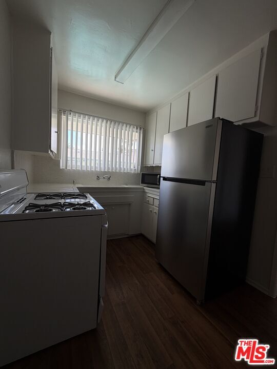 Property Photo: 1244 4th Ave CA 90019