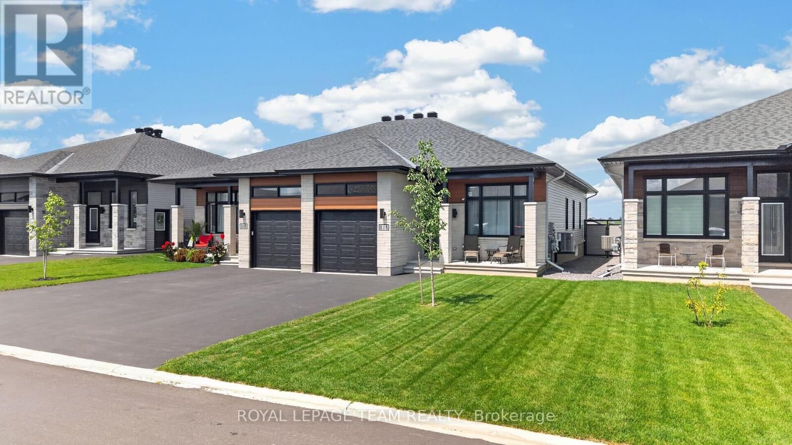 Property Photo:  816 Namur Street  ON K0A 1W0 