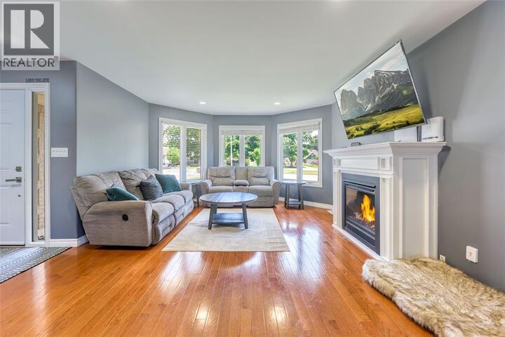 Property Photo:  115 Capel Street  ON N7T 6S9 
