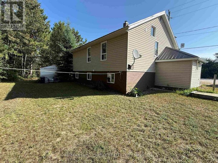 Property Photo: 78 Armstrong Street ON P0V 2V0