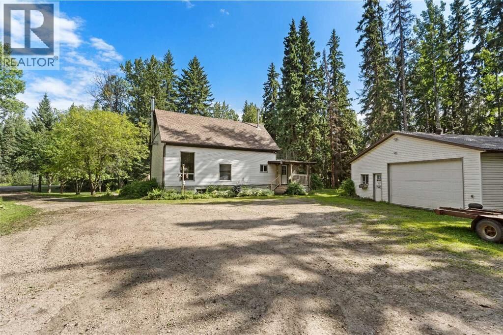 Property Photo:  58306 Range Road 92  AB T0E 1N0 