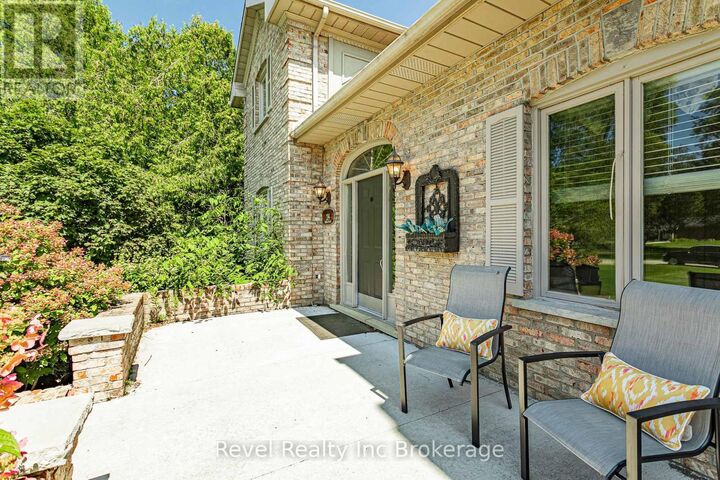 Property Photo: 24 McNab Street ON N5C 3J6