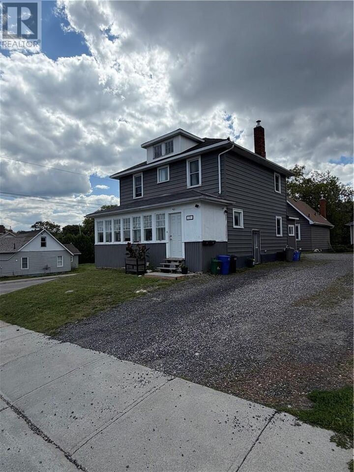 Property Photo:  231 Whittaker & 408 Isabel  ON P3C 1J7 