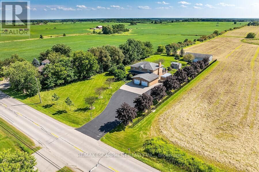 Property Photo:  2265 Binbrook Road  ON L0R 1C0 