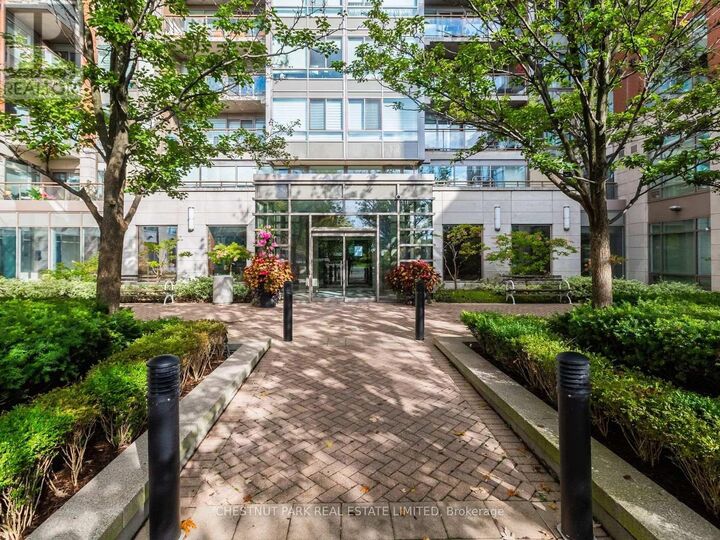 Property Photo:  500 Queens Quay 318W  ON M5V 3K8 