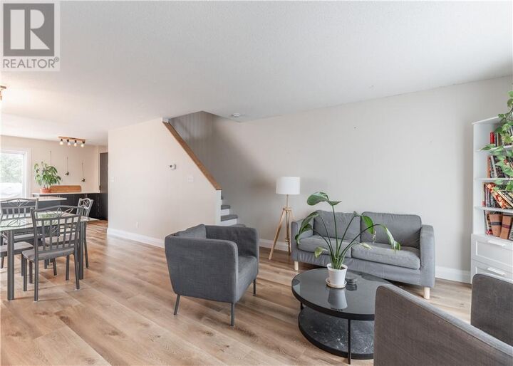 Property Photo:  252 Benita Boulevard  ON P3A 5Z5 