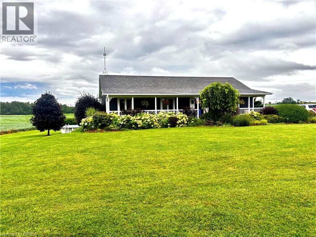Property Photo: 542 Woodhill Road ON L0R 2B0