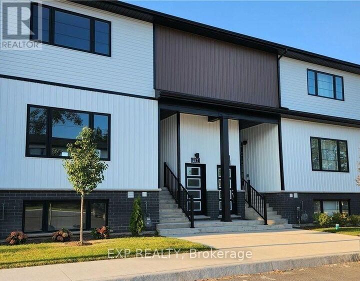 4263 Fourth Avenue 222 — photo 1