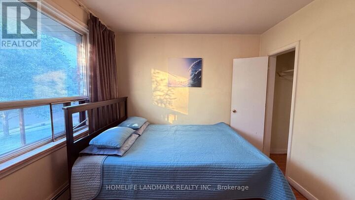 Property Photo:  17 Wishing Well Drive  ON M1T 1H9 