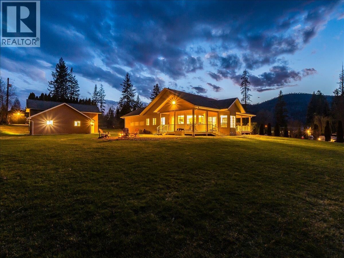 Property Photo:  1750 Green Road  BC V0G 1L1 