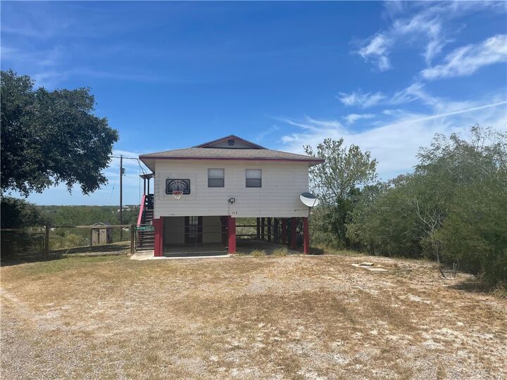 Property Photo: 118 E Lake View Trail TX 78383