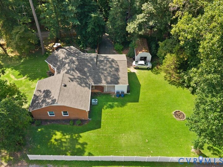 Property Photo: 12724 S Chester Road VA 23831
