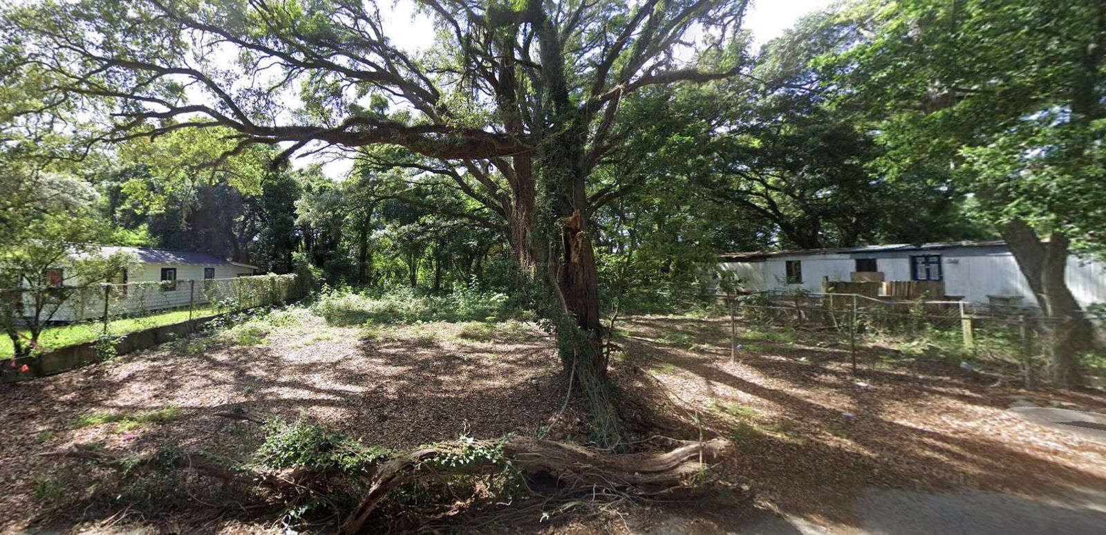 Property Photo:  743 Citrus Street  FL 32505 