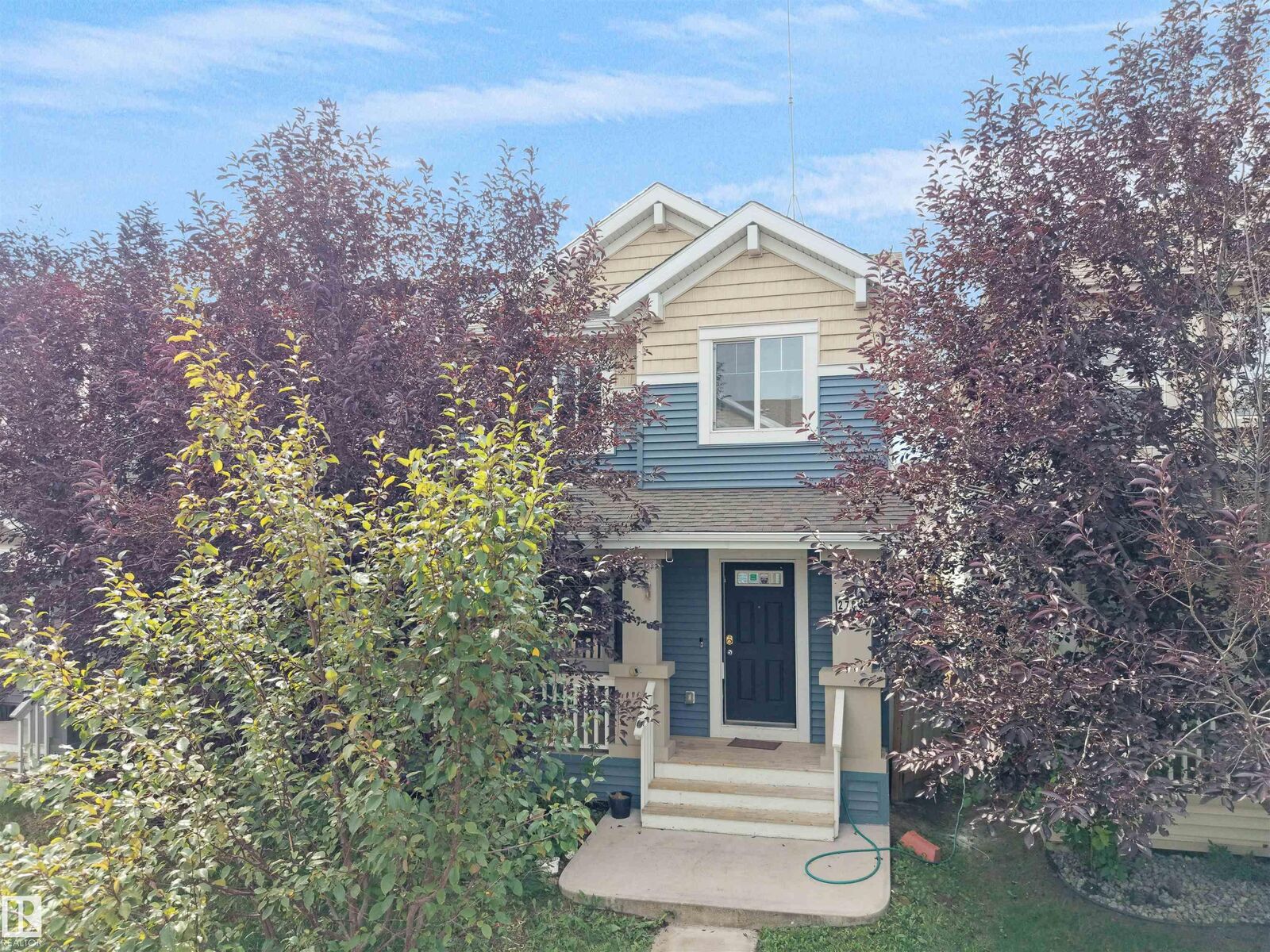 Property Photo:  2787 Coughlan Green Green SW  AB T6W 0Y8 