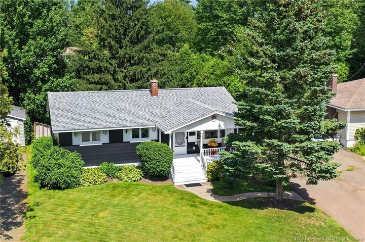Property Photo:  55 Lindsay Street  NB E1B 3A2 