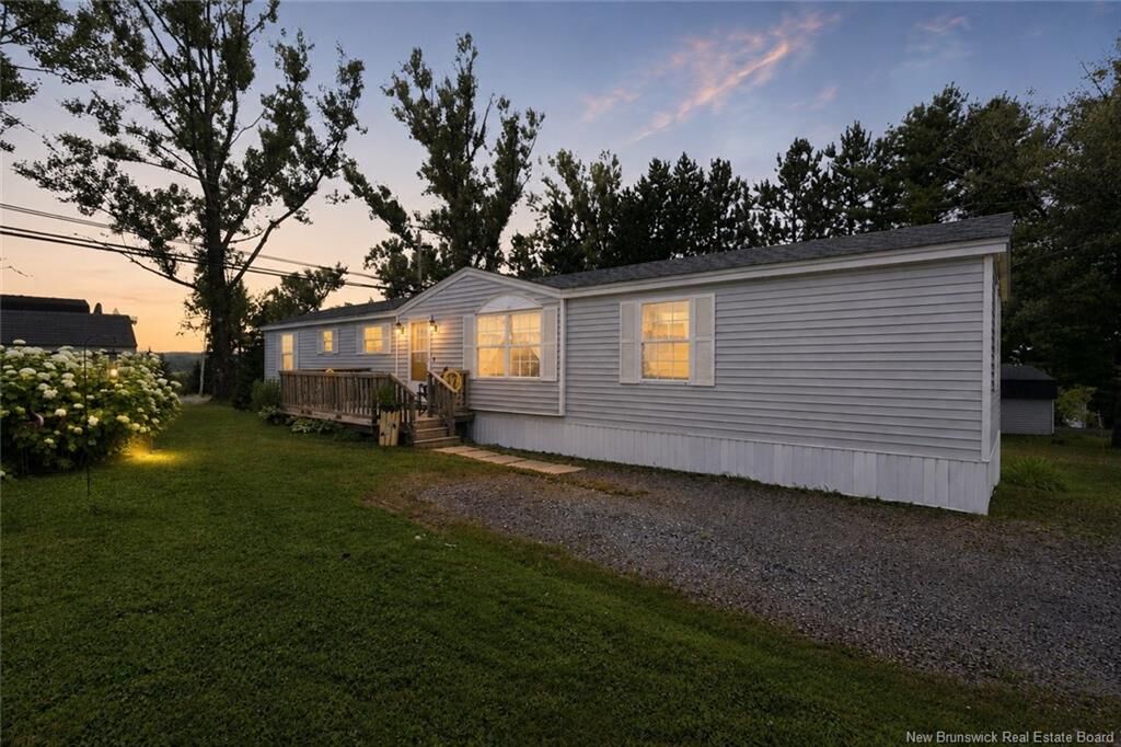 Property Photo: 99 Hedgeview Drive NB E3B 6R8