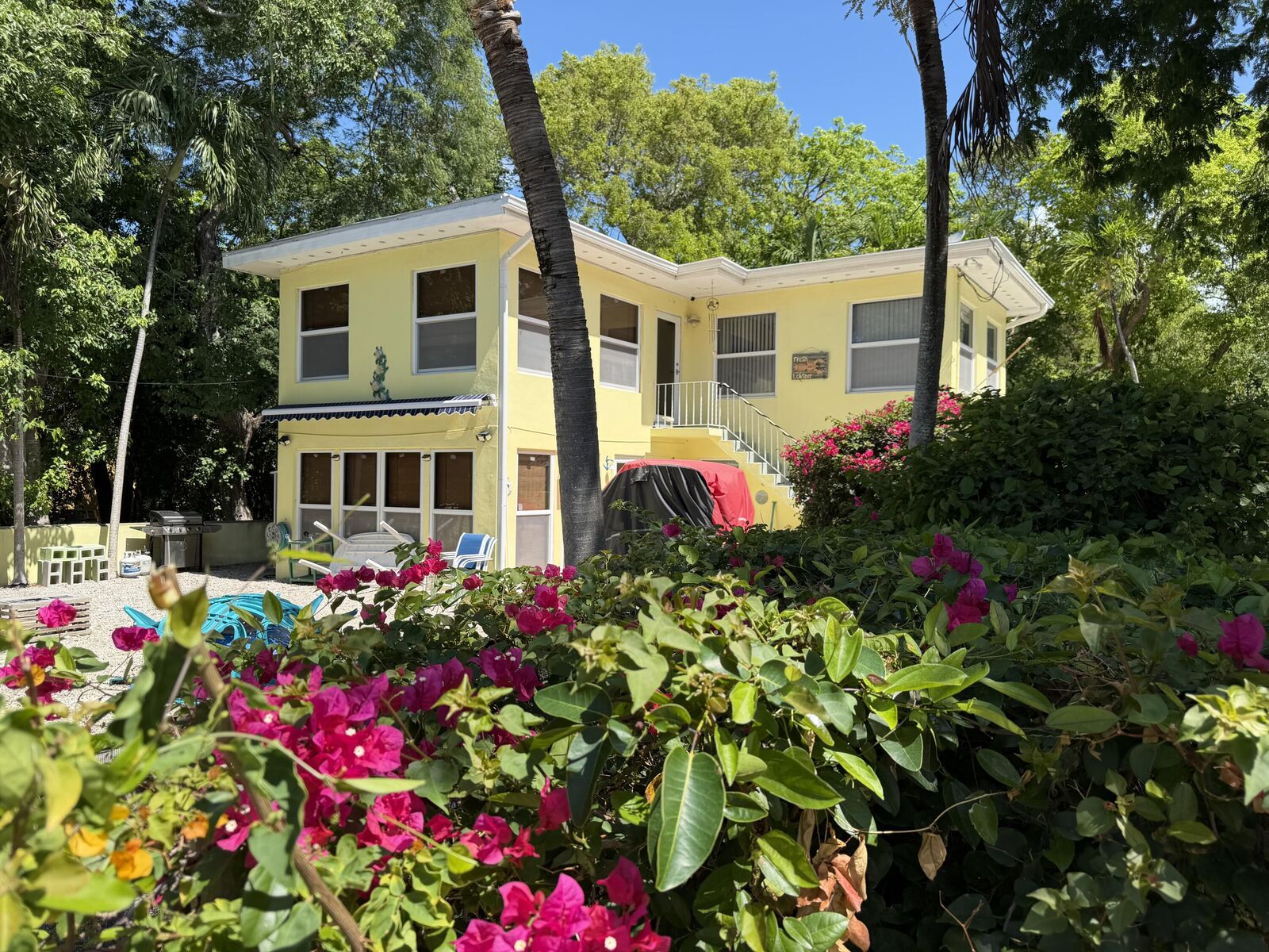 Property Photo: 140 S Bay Harbor Drive FL 33037