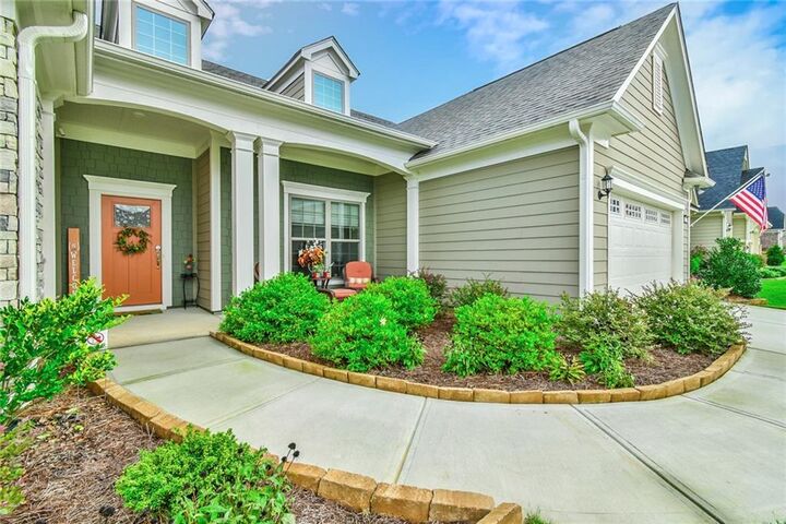 Property Photo:  5704 Miravista Way  GA 30548 