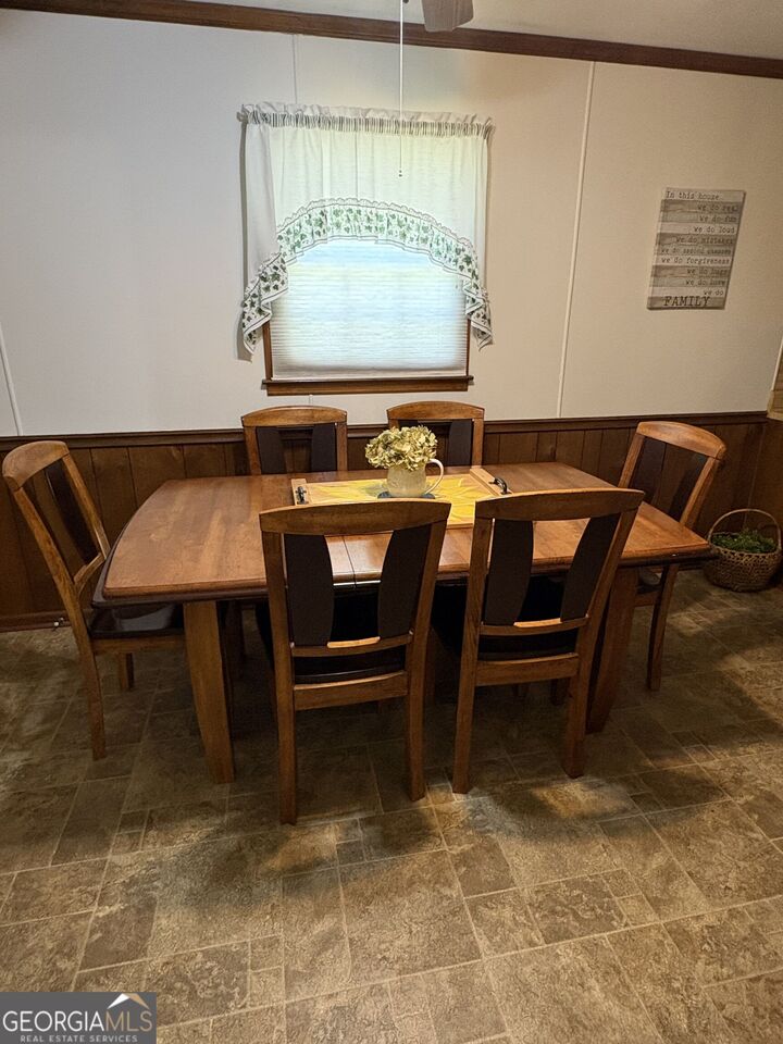 Property Photo:  3000 15th Avenue  AL 36854 
