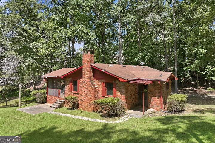 Property Photo: 6505 Julian Road GA 30506