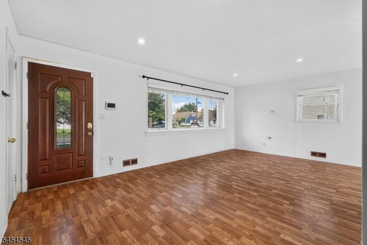 Property Photo:  17 Joanna Pl  NJ 07067 