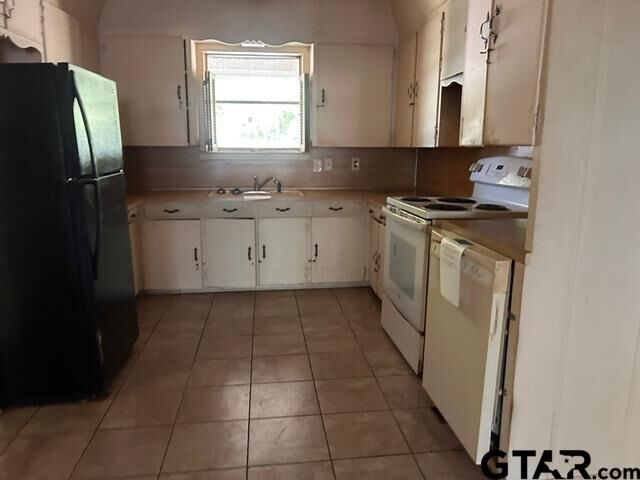 Property Photo: 201 1/2 S Wofford St TX 75751