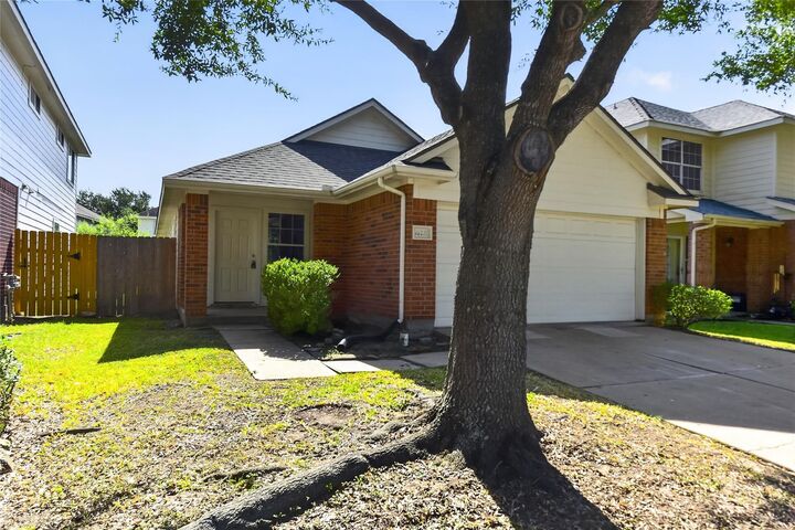 Property Photo: 14411 Bryce Meadow Lane TX 77047