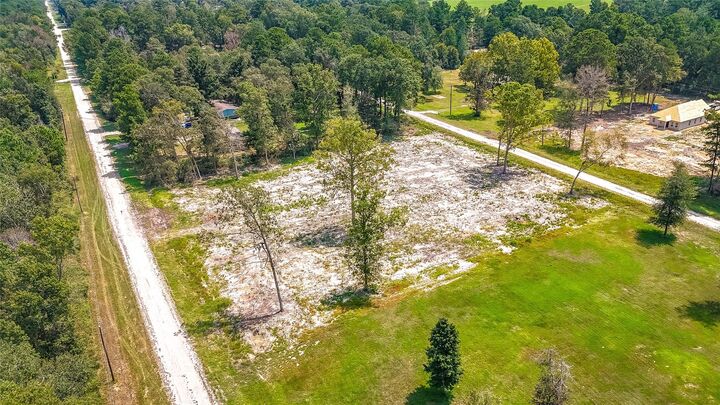 Property Photo: Tbd 70 Thousand Oaks TX 77351