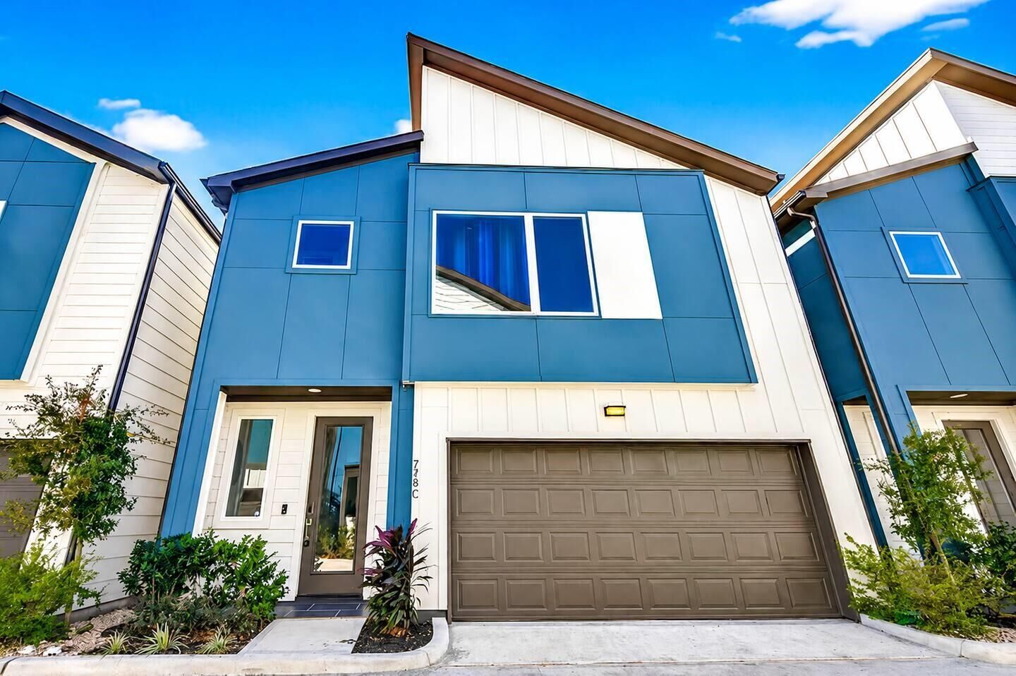 Property Photo:  778 Paul Quinn Street C  TX 77091 