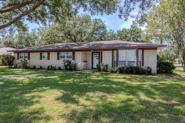 Property Photo:  1700 Mustang Avenue  TX 77414 