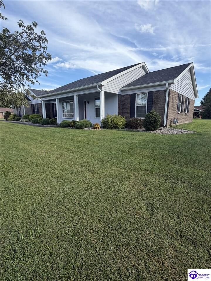 Property Photo:  1312 Bambridge Lane  KY 42718 