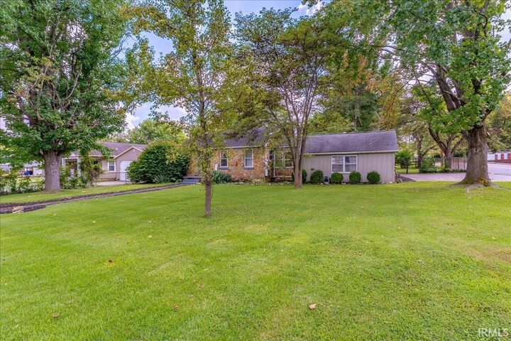 Property Photo: 7401 Adams Avenue IN 47715