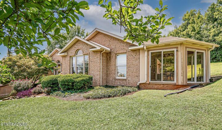 Property Photo:  1211 Rockley Rd  TN 37932 