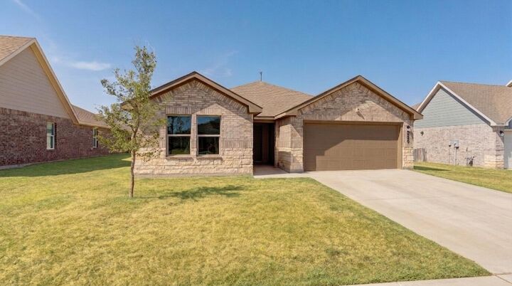 Property Photo: 6904 56th Street TX 79407