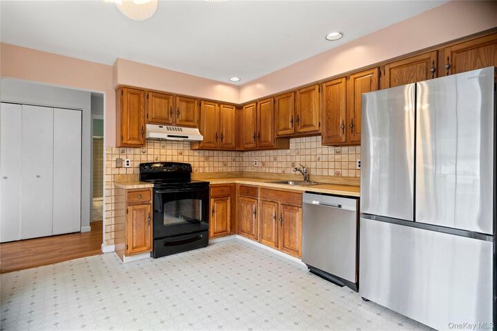 Property Photo:  17 Revere Drive  NY 11782 