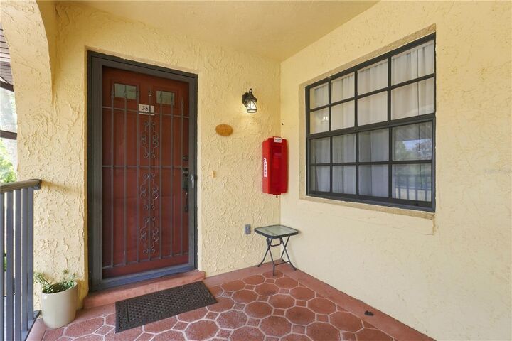 Property Photo:  352 NW 14th Place 26  FL 34428 