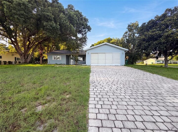 Property Photo:  10337 SE 176th Street  FL 34491 