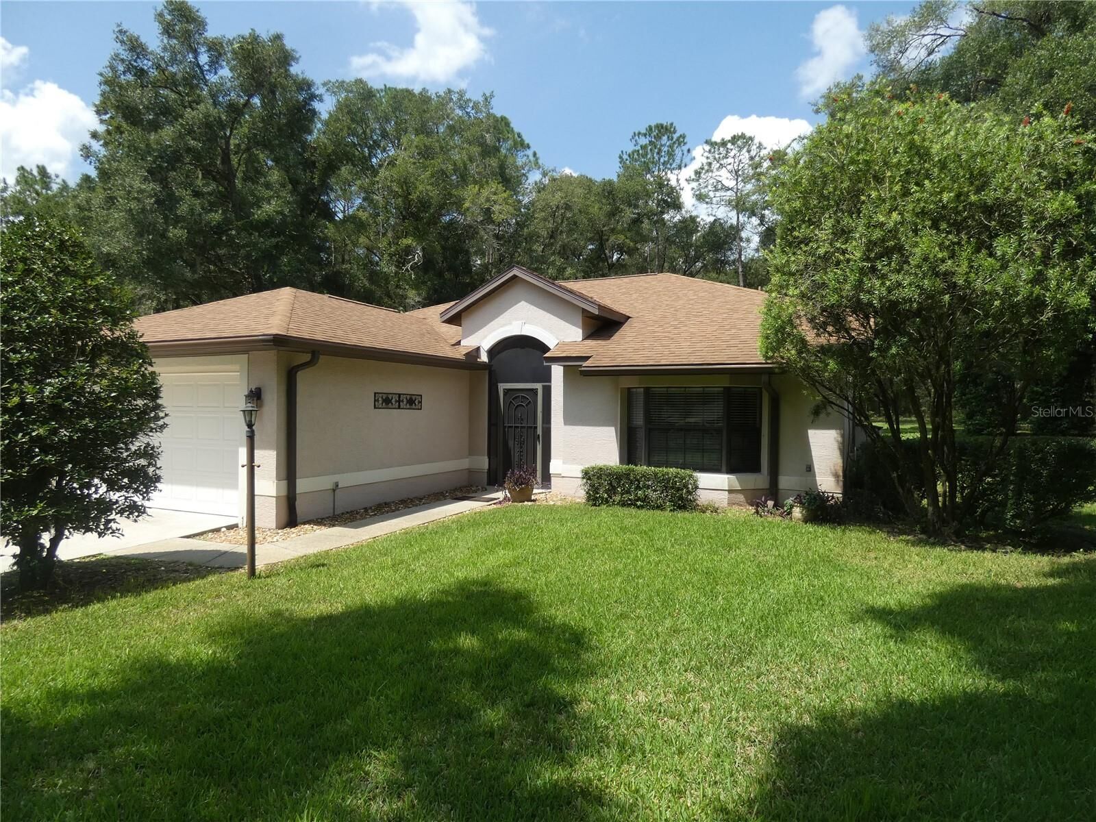 Property Photo:  19443 SW 101st Place Road  FL 34432 
