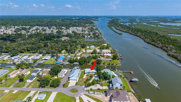 Property Photo: 286 Randle Avenue FL 32759