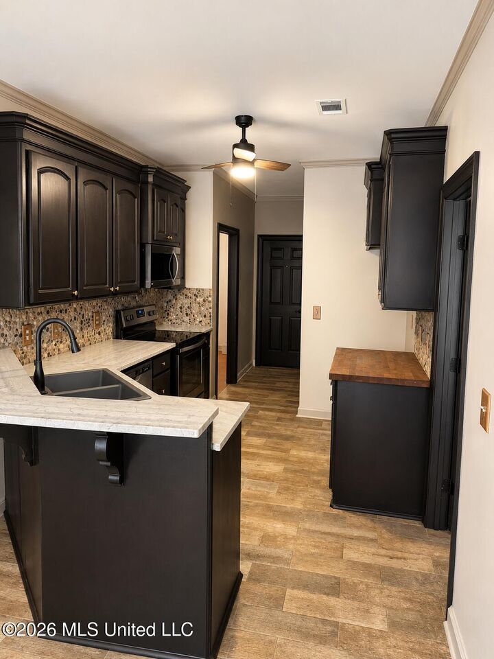 Property Photo:  310 G W Bush Street  MS 39047 