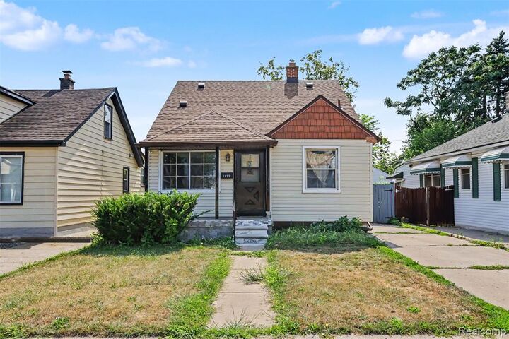 Property Photo:  1423 Cicotte Avenue  MI 48146 1600 
