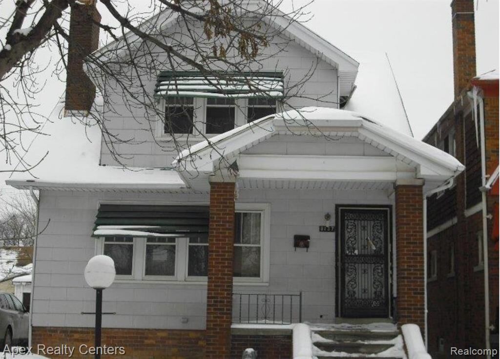 Property Photo:  8137 Wisconsin Street  MI 48204 5516 