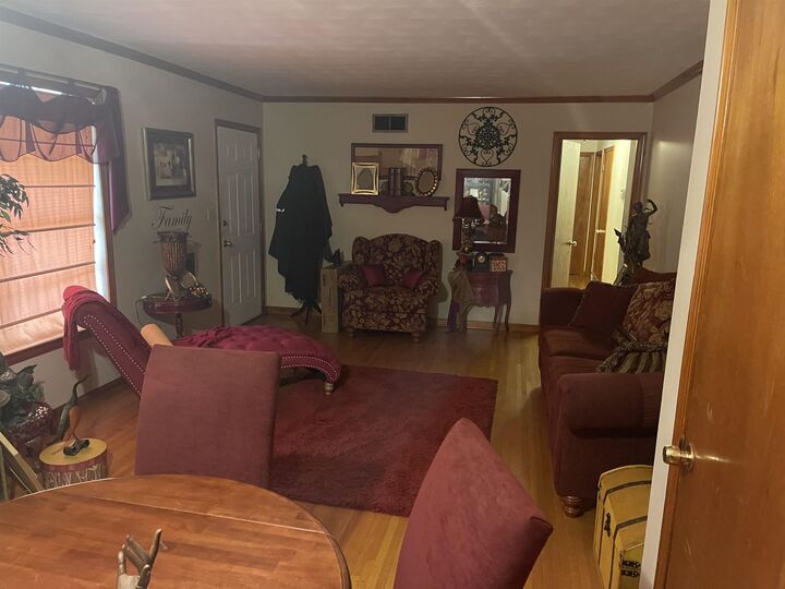 Property Photo:  1914 Downing St  TN 38117 